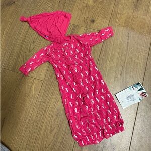 Kickee Pants NEW Converter Gown Sleeper With Hat Pink Seahorse Bamboo Newborn